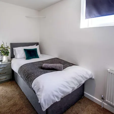 Casa de Férias New Contractor 5-bed 3-bath